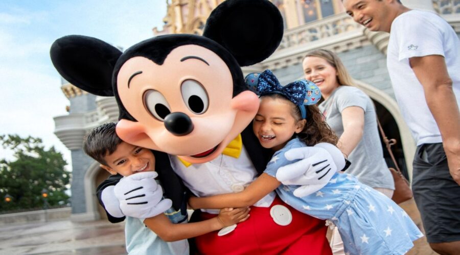 walking in disney parks