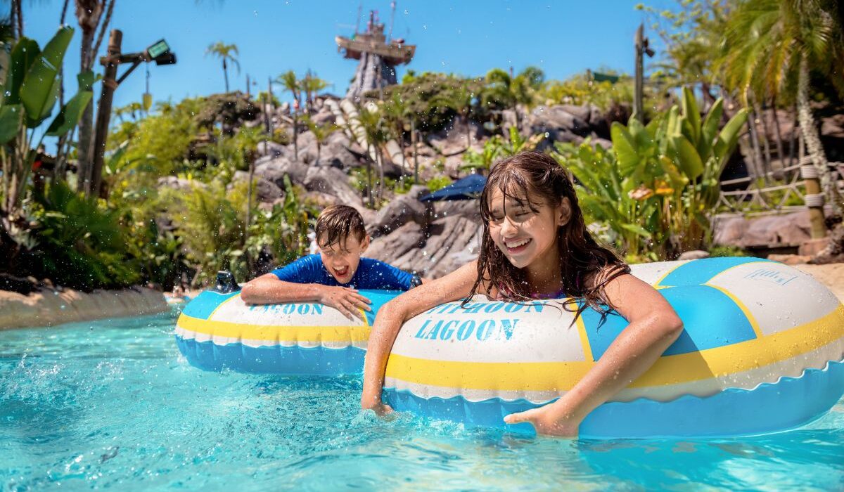 typhoon lagoon guide